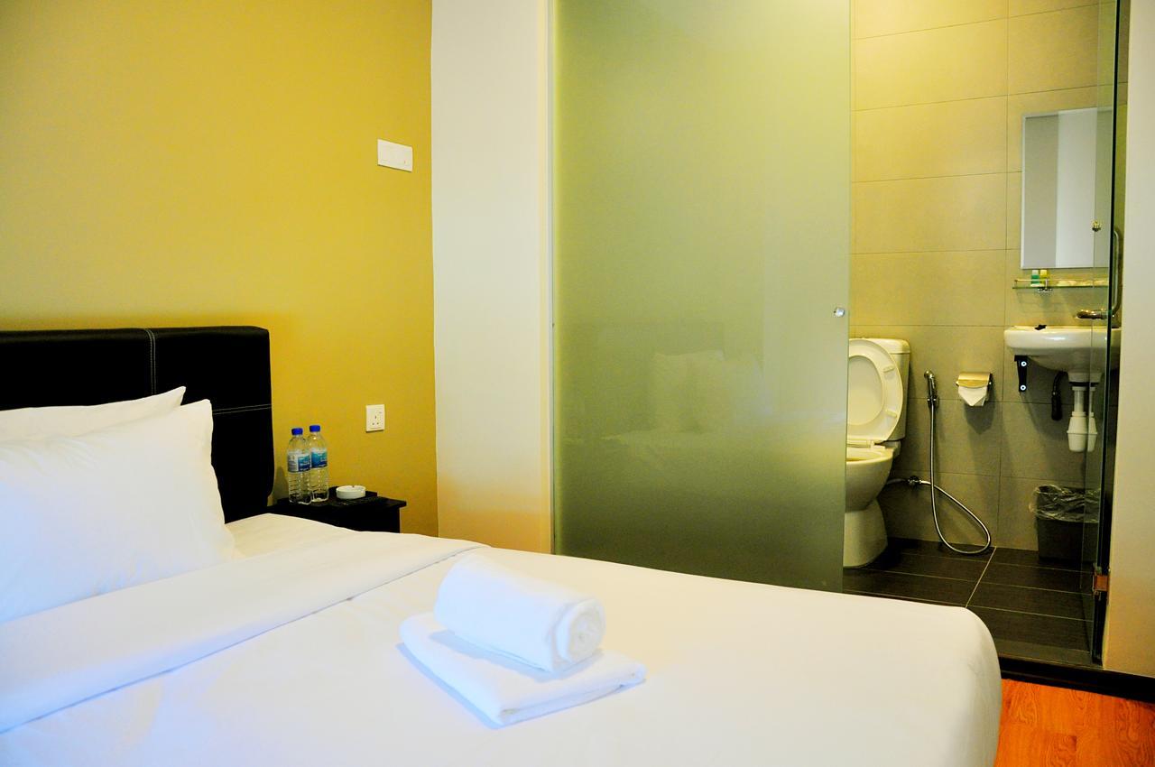 Gem Hotel Nusajaya  Luaran gambar